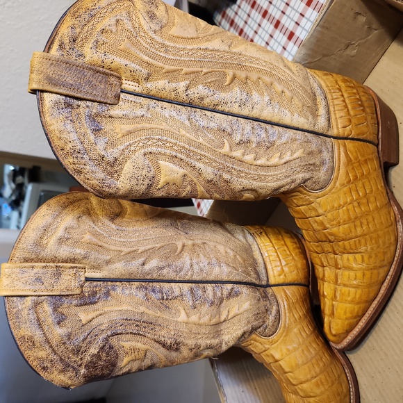 Durango Western Boots ๐ค ๐ข ๐ ๐ - Picture 3 of 11